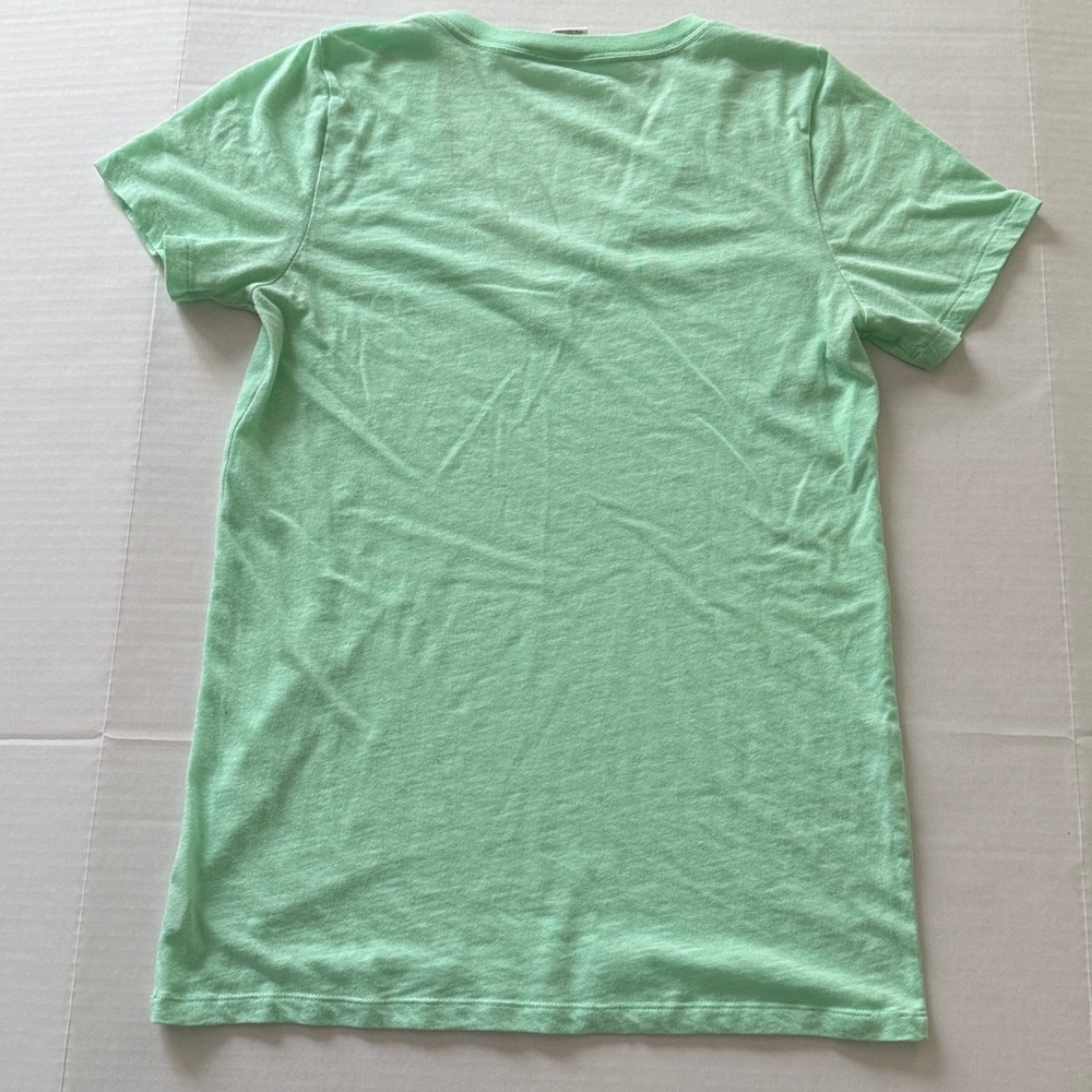 PINK Victoria's Secret Light Green V-Neck Sleepwear Tee - Picture 4 of 4